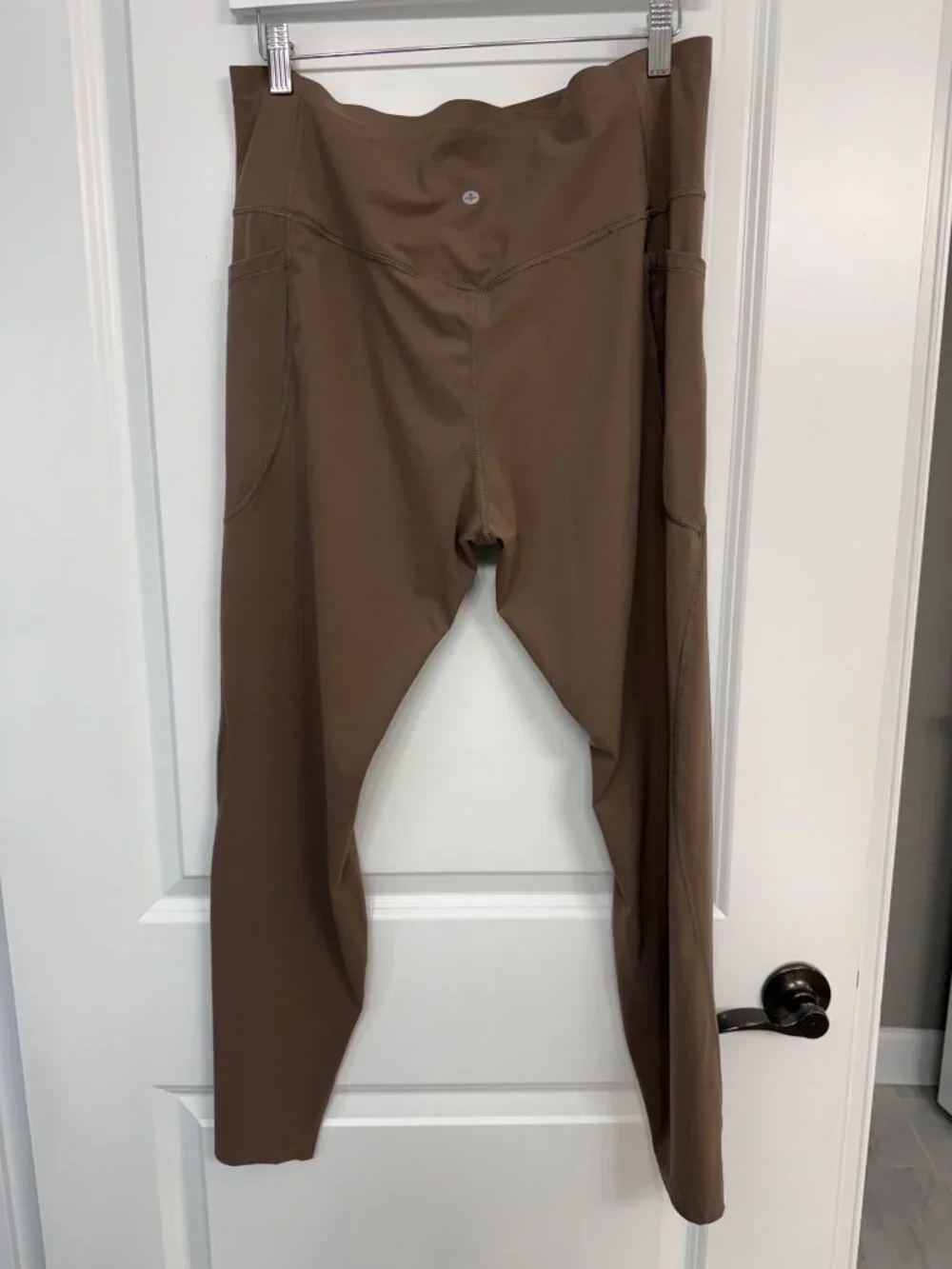 HALARA high waisted